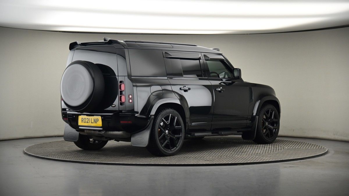 Land Rover Defender 110 Urban Image 6