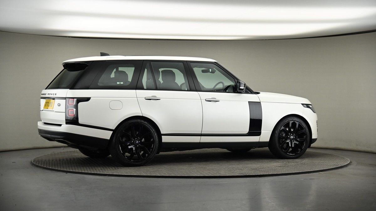More views of Land Rover Range Rover