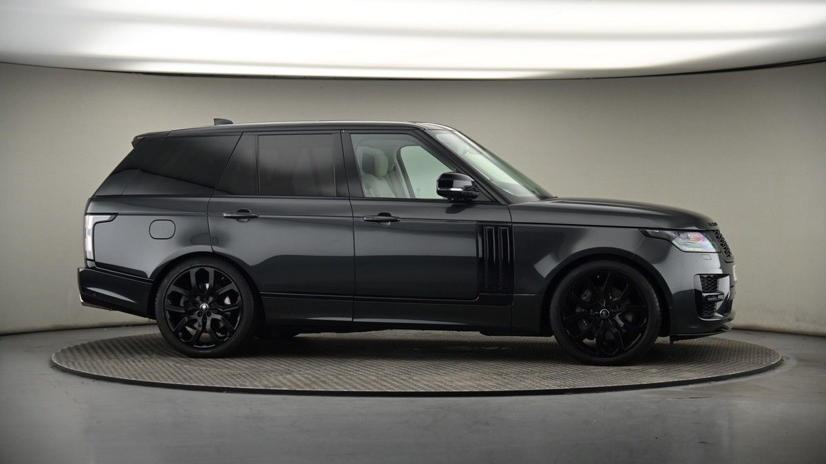 More views of Land Rover Range Rover