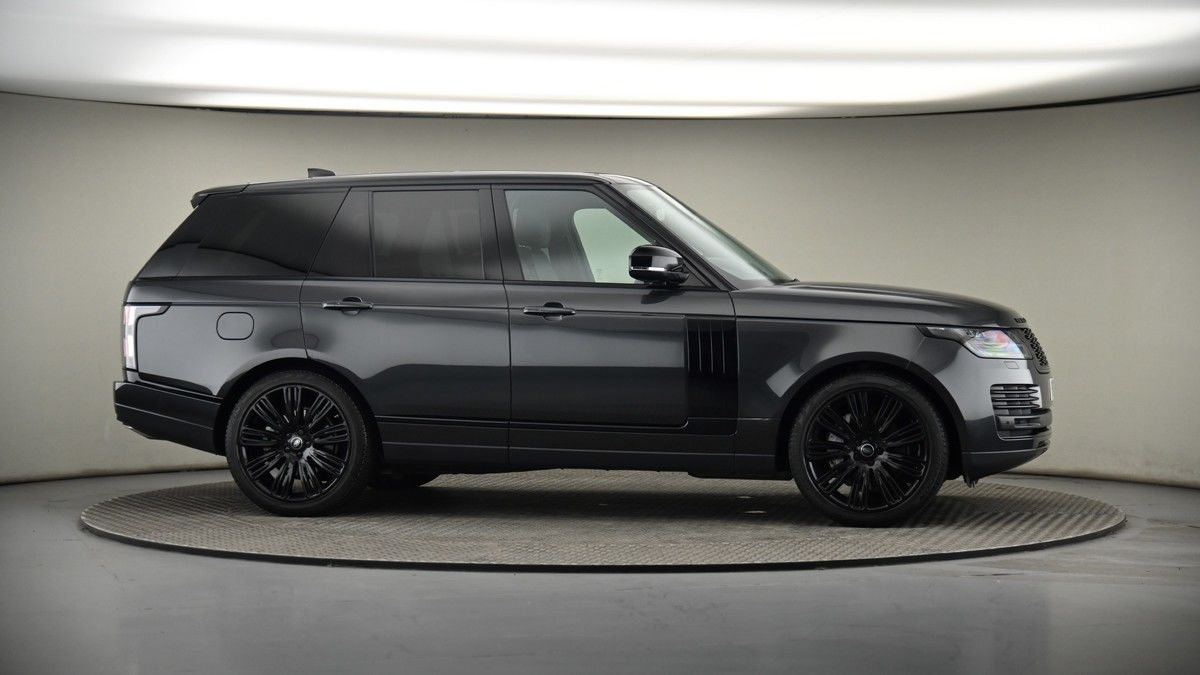 More views of Land Rover Range Rover