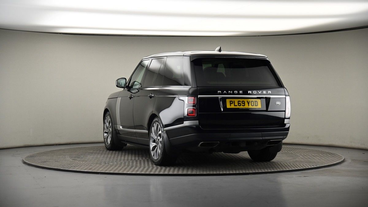 More views of Land Rover Range Rover