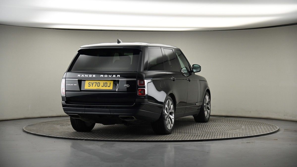 More views of Land Rover Range Rover