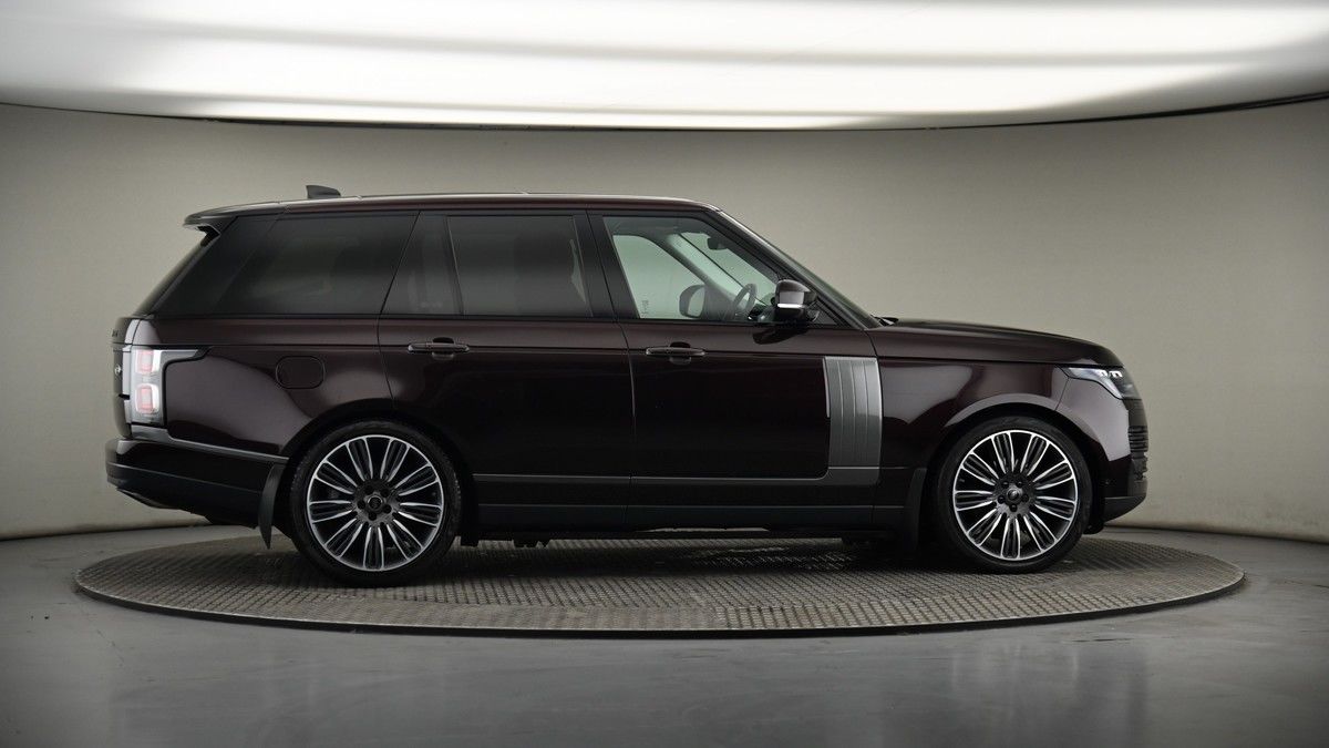 More views of Land Rover Range Rover