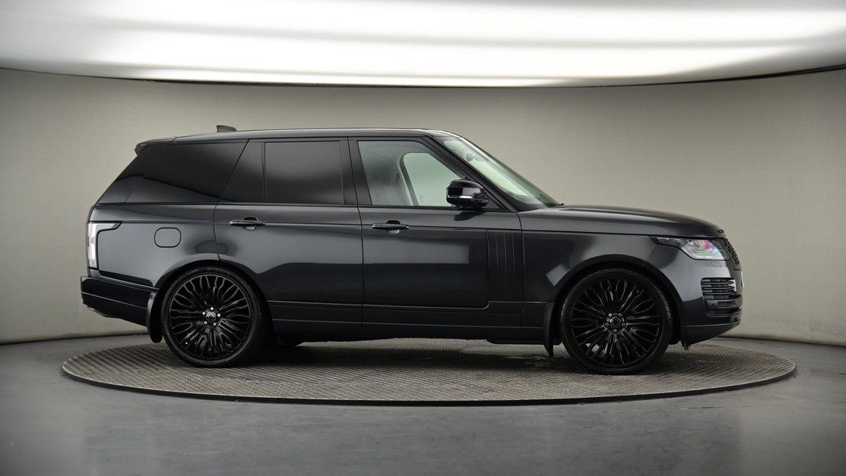More views of Land Rover Range Rover