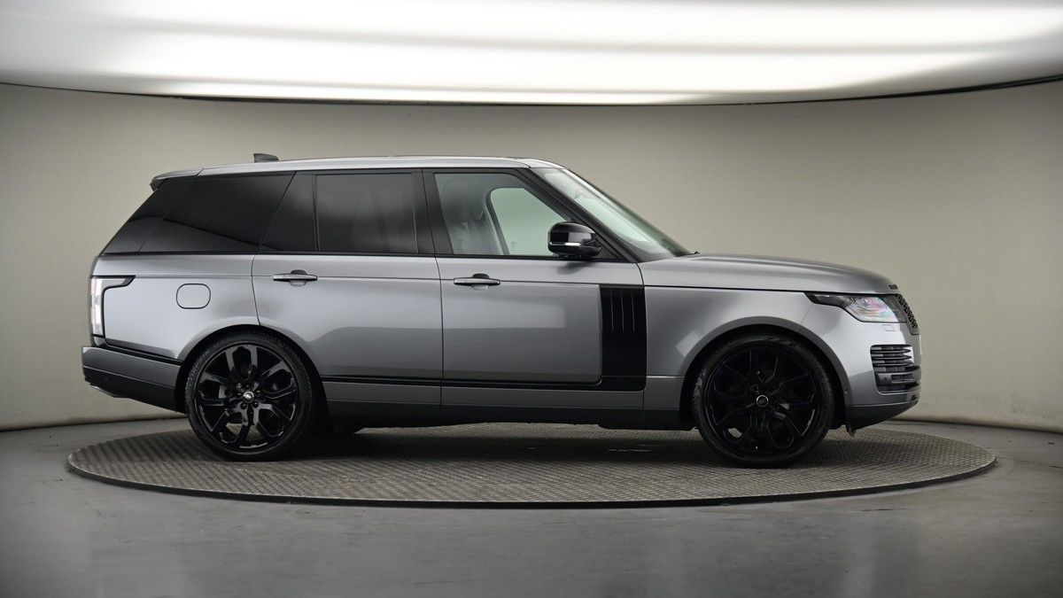More views of Land Rover Range Rover