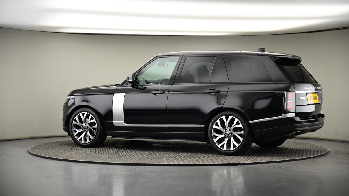 More views of Land Rover Range Rover