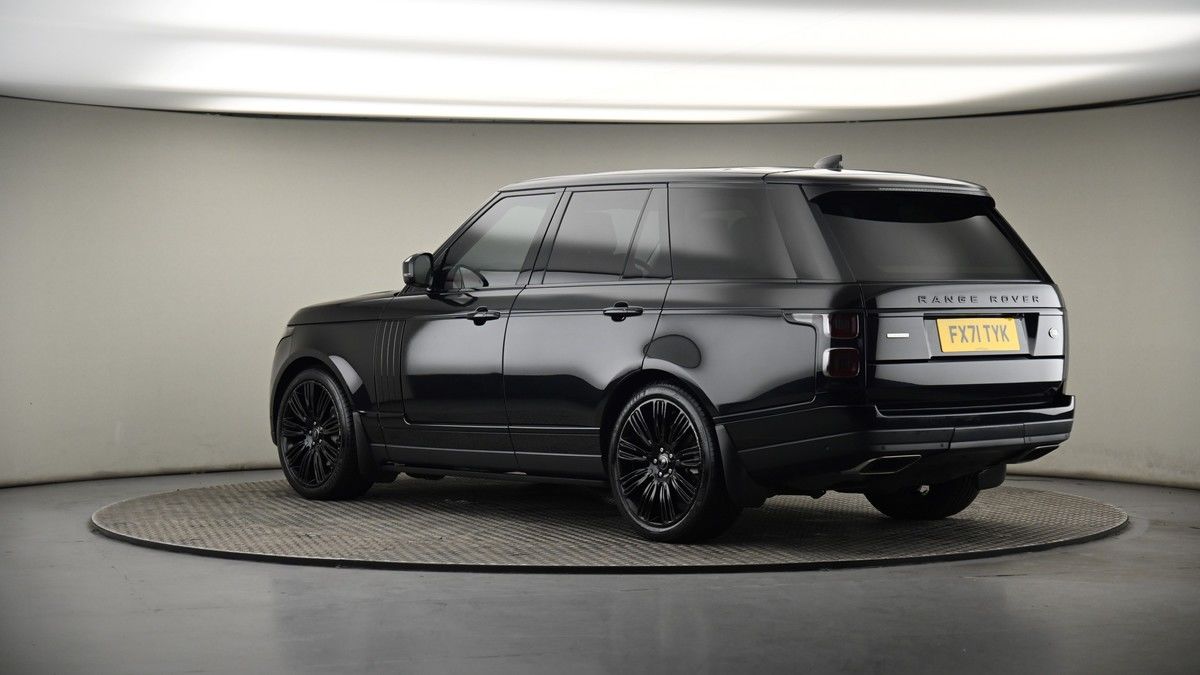 More views of Land Rover Range Rover