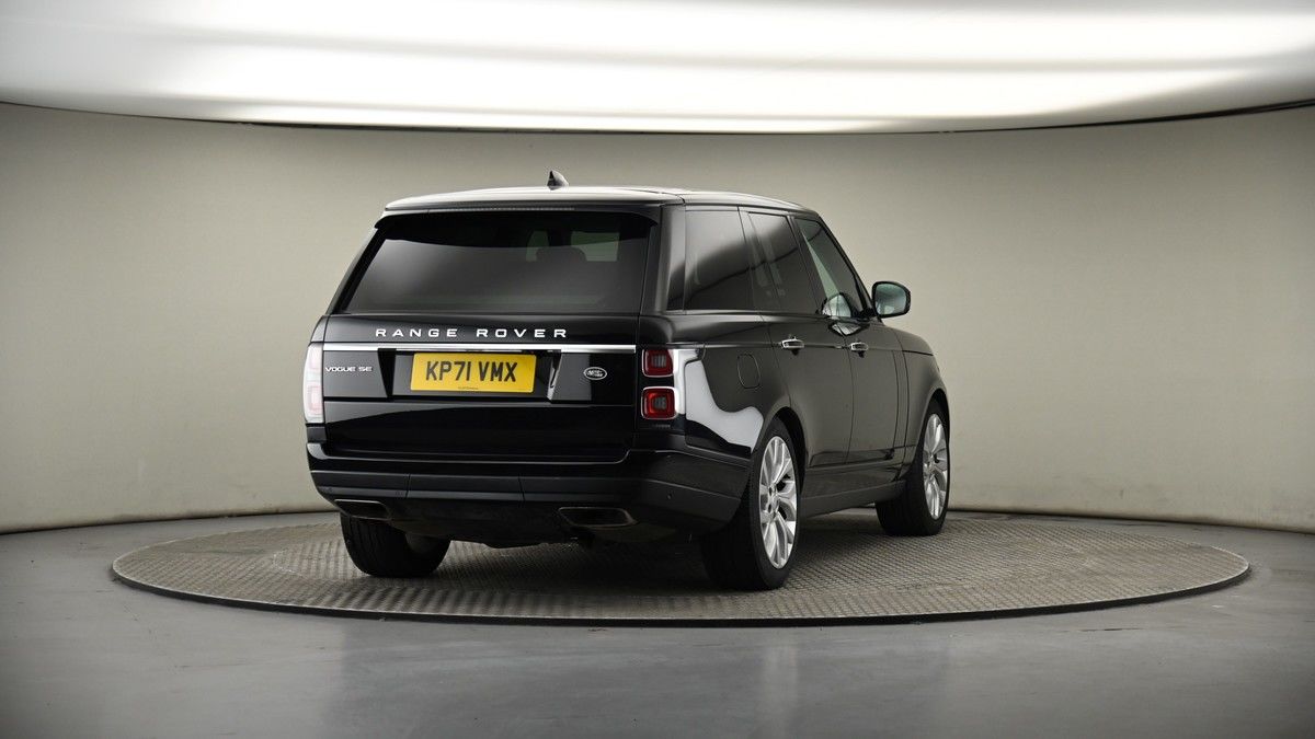 More views of Land Rover Range Rover