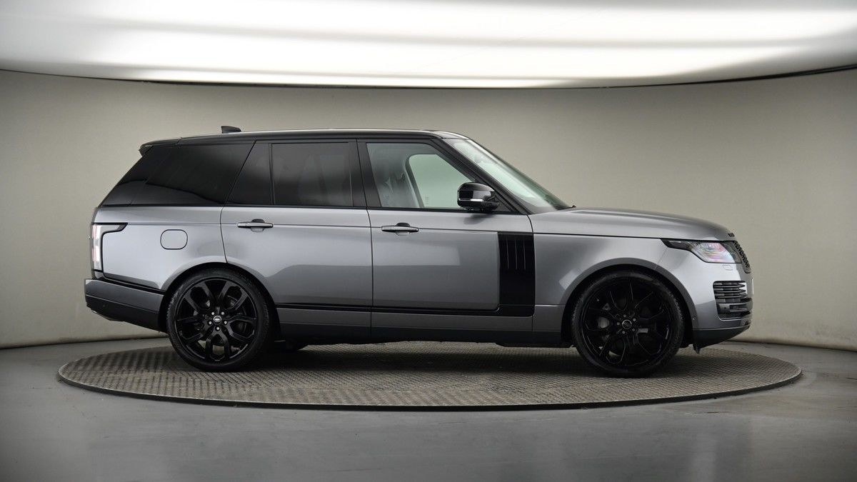 More views of Land Rover Range Rover