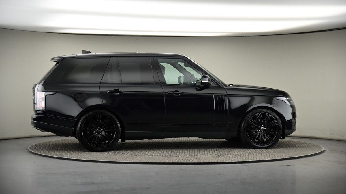 More views of Land Rover Range Rover