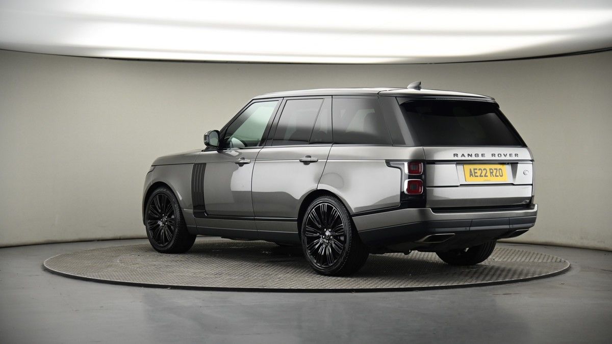 More views of Land Rover Range Rover