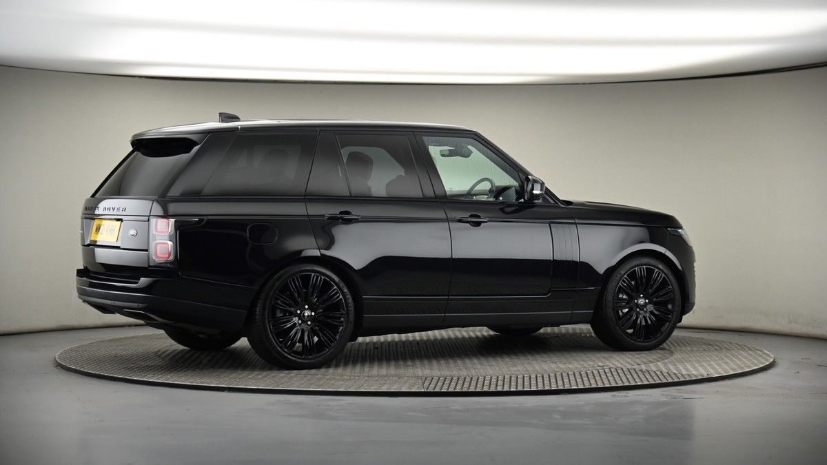 More views of Land Rover Range Rover