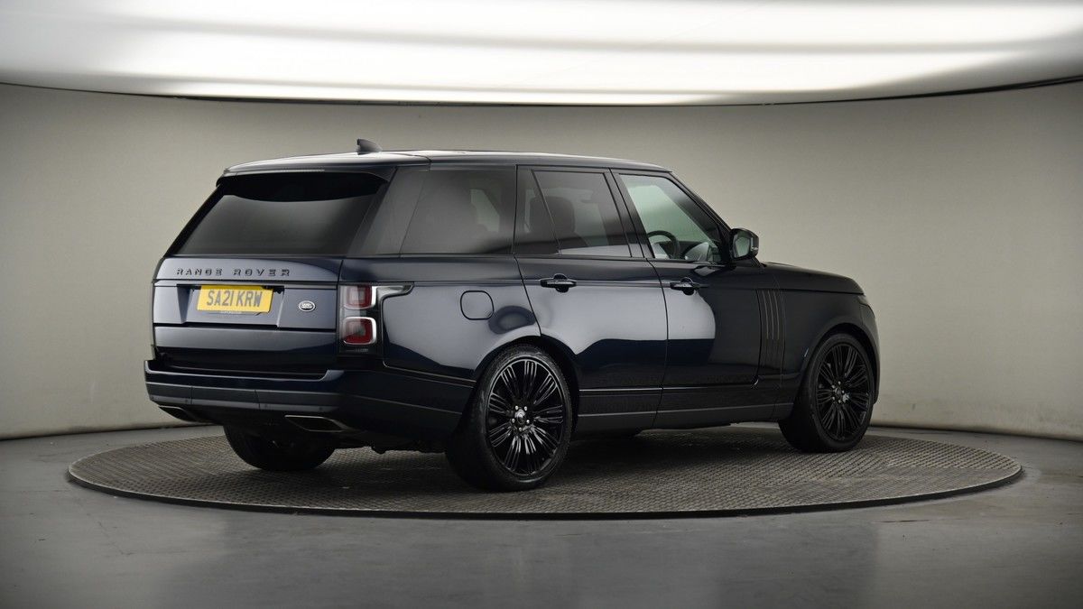 More views of Land Rover Range Rover
