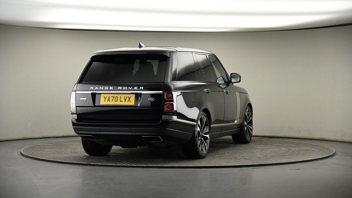 More views of Land Rover Range Rover