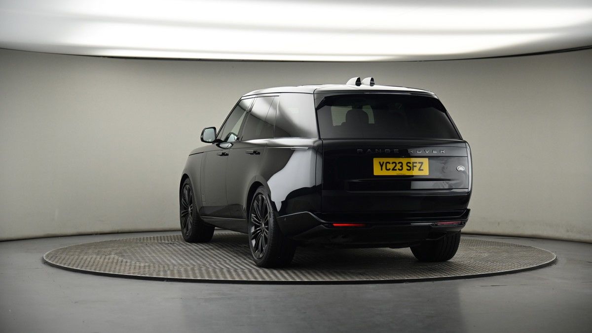 More views of Land Rover Range Rover