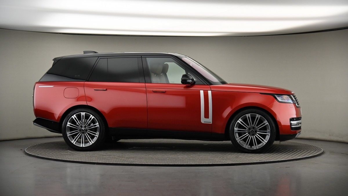 More views of Land Rover Range Rover