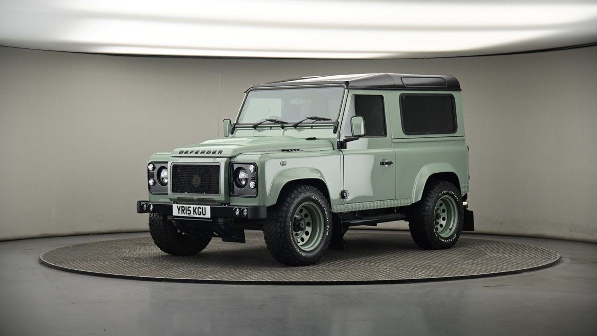 More views of Land Rover Defender 90
