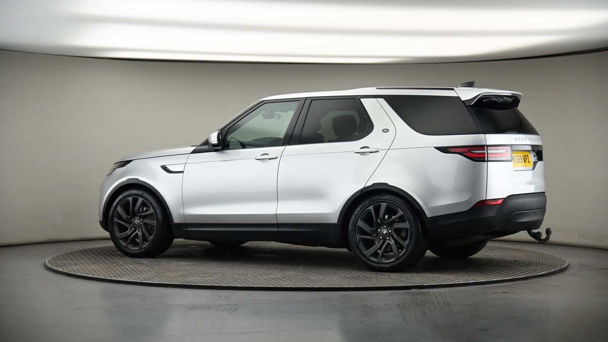 More views of Land Rover Discovery