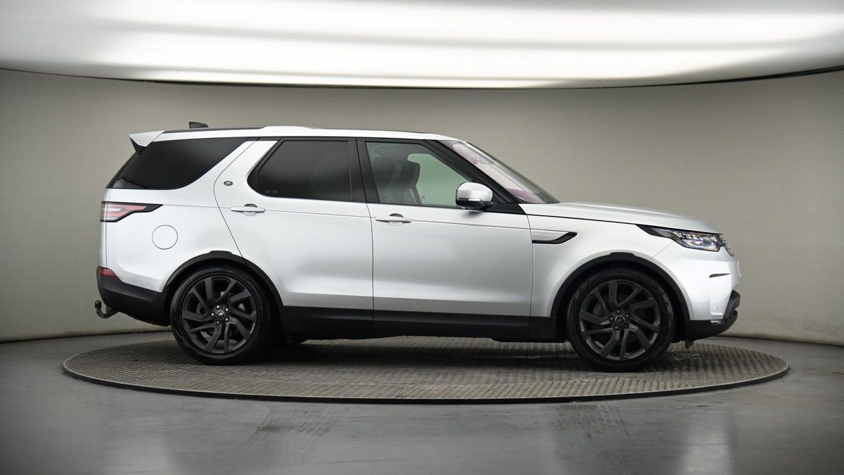 More views of Land Rover Discovery
