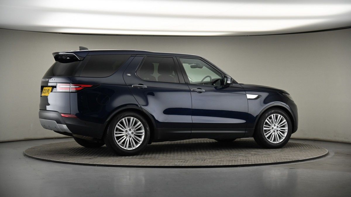 More views of Land Rover Discovery