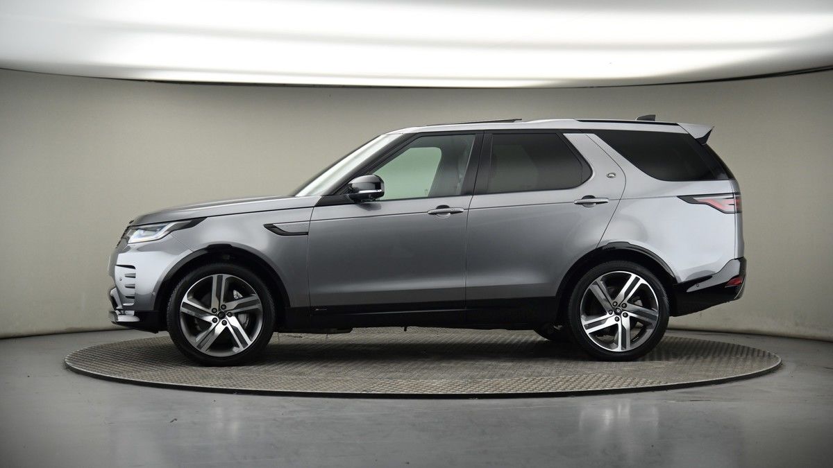 More views of Land Rover Discovery