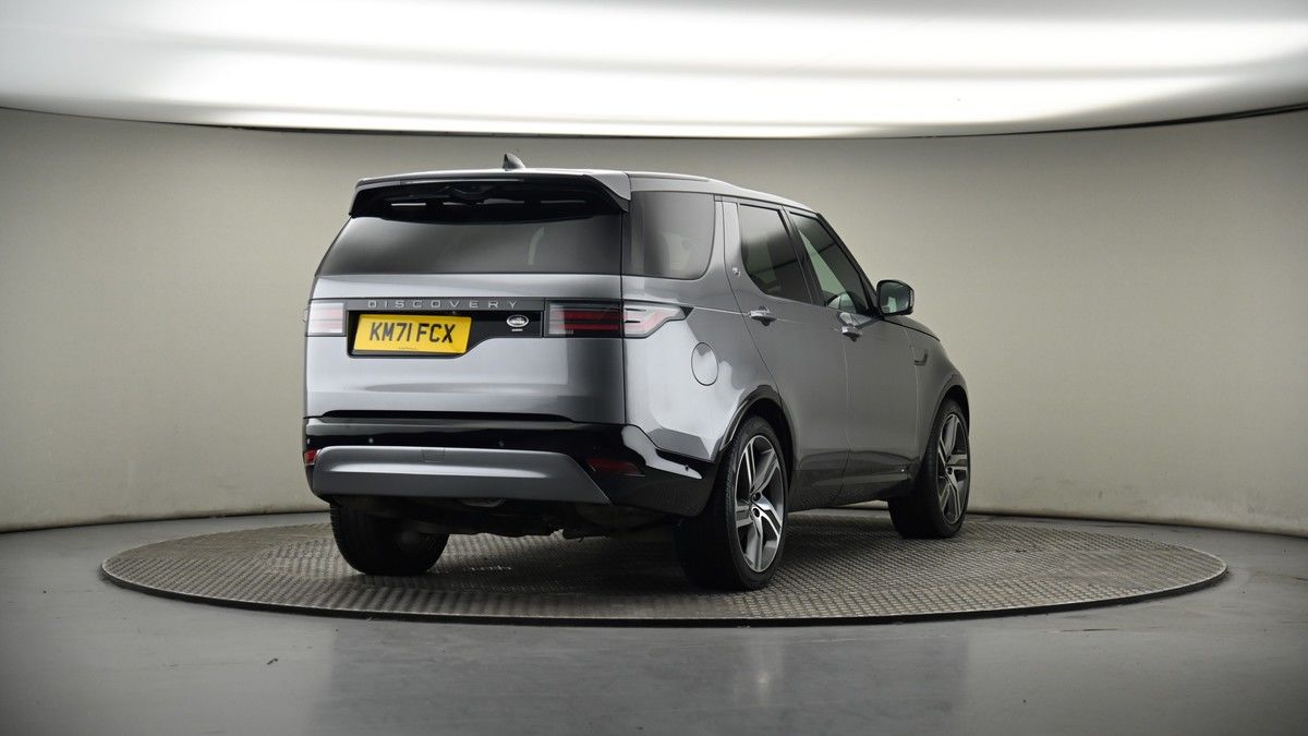 More views of Land Rover Discovery
