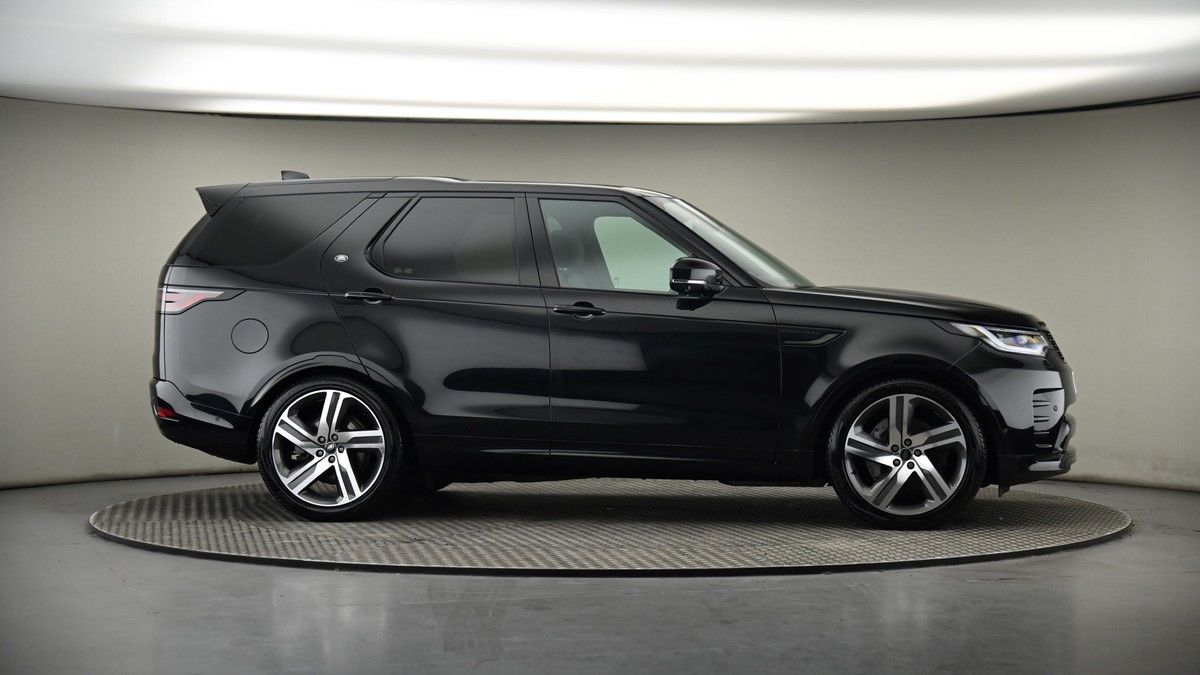 More views of Land Rover Discovery