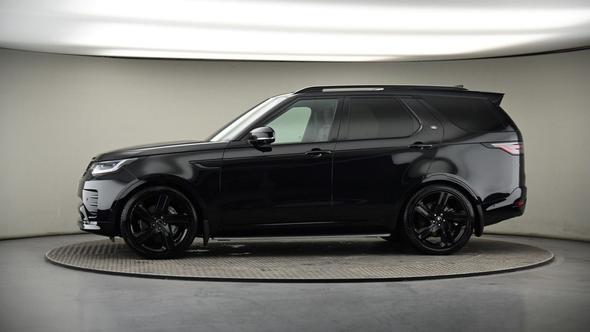 More views of Land Rover Discovery