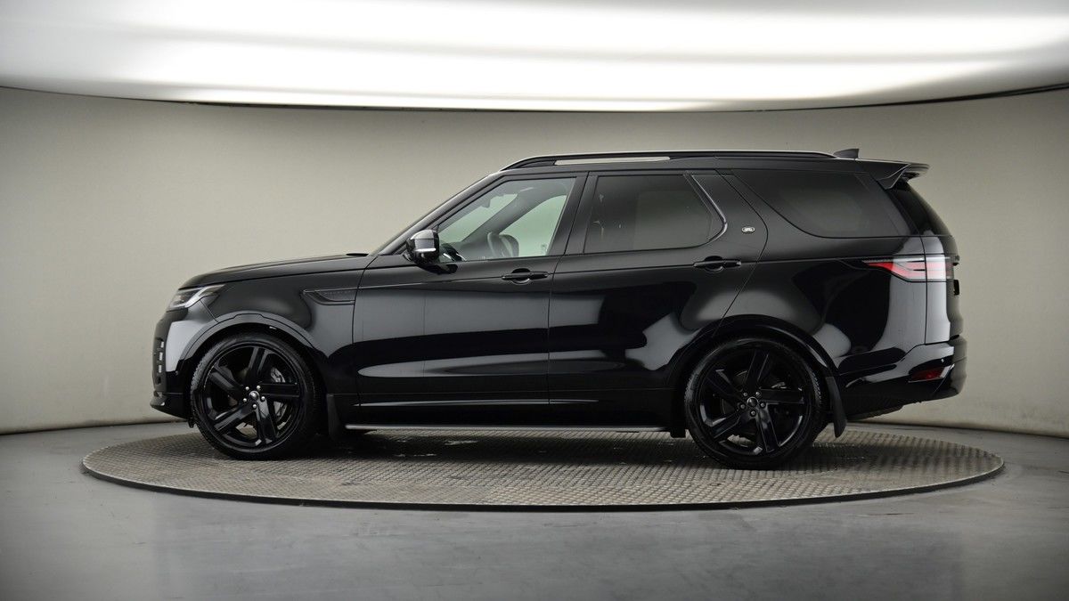 More views of Land Rover Discovery