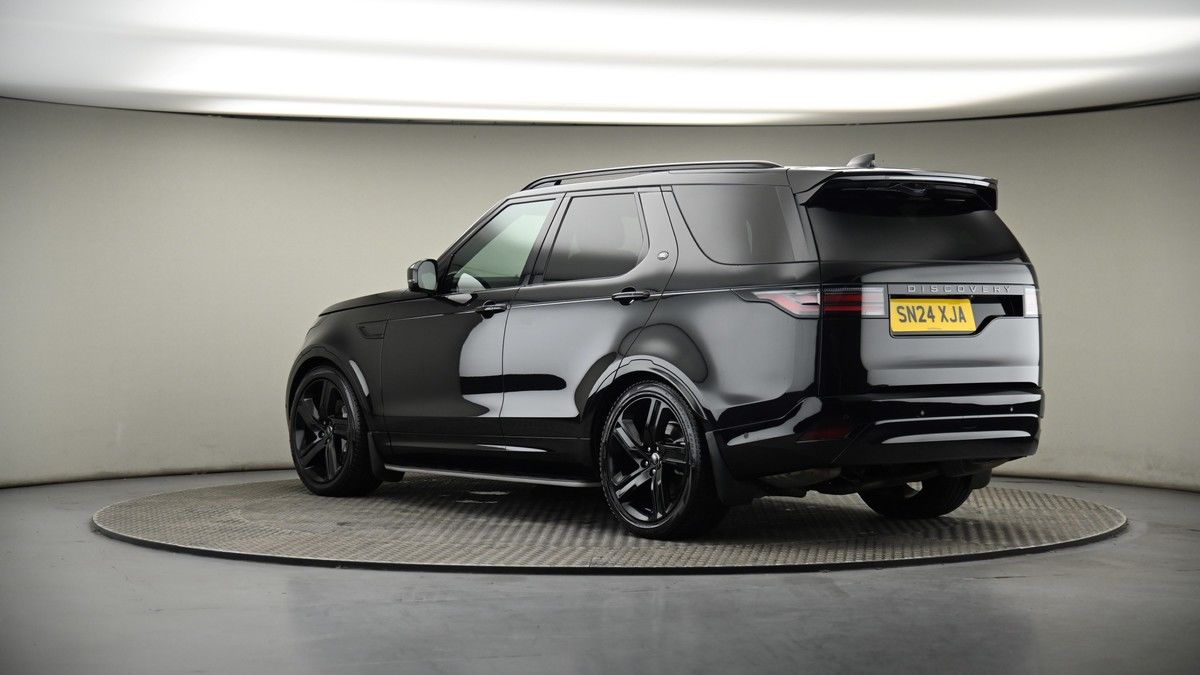 More views of Land Rover Discovery