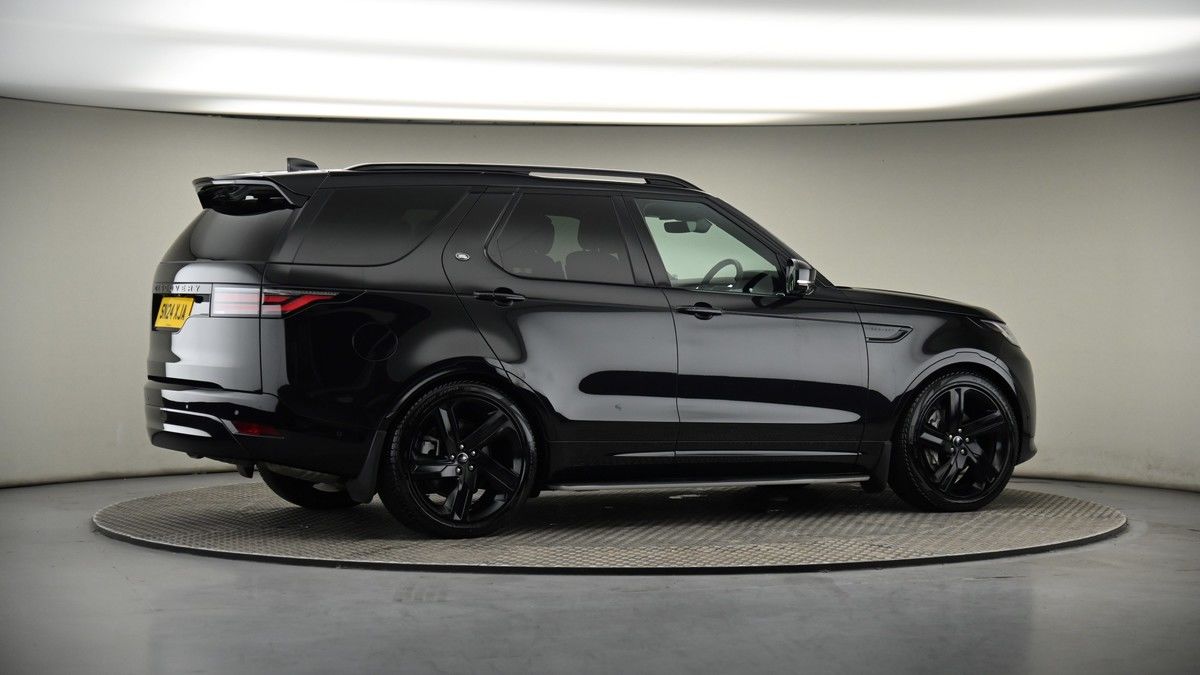 More views of Land Rover Discovery