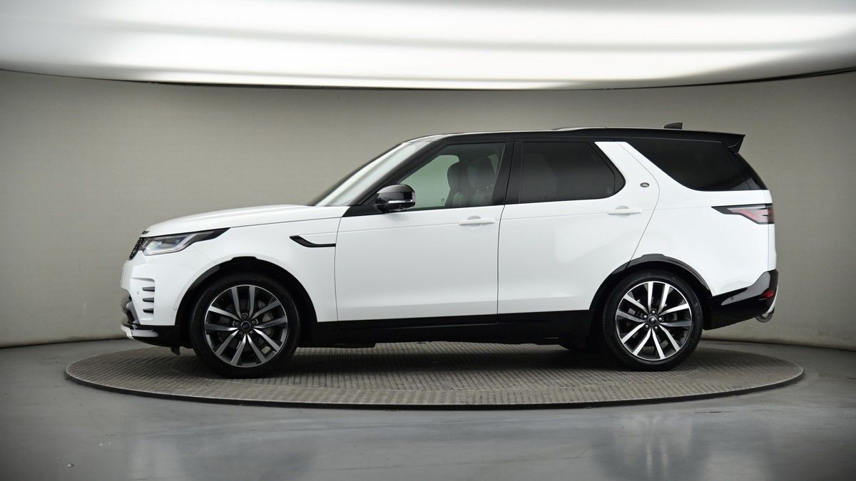 More views of Land Rover Discovery