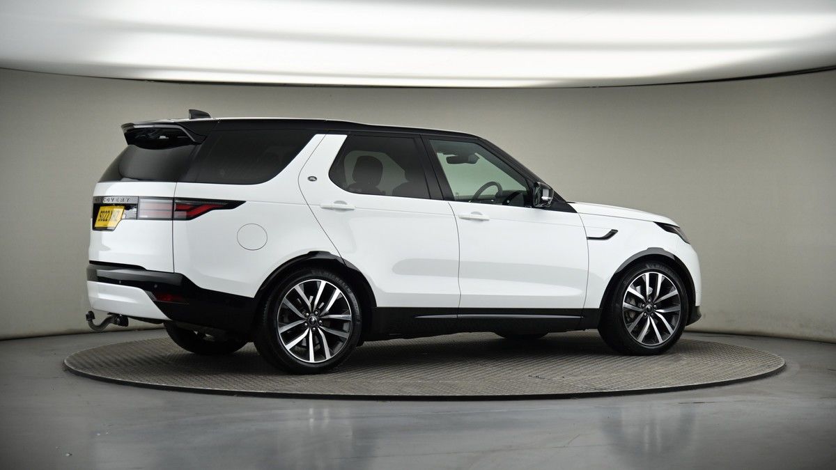 More views of Land Rover Discovery