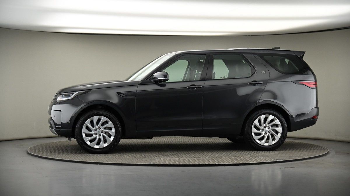 More views of Land Rover Discovery