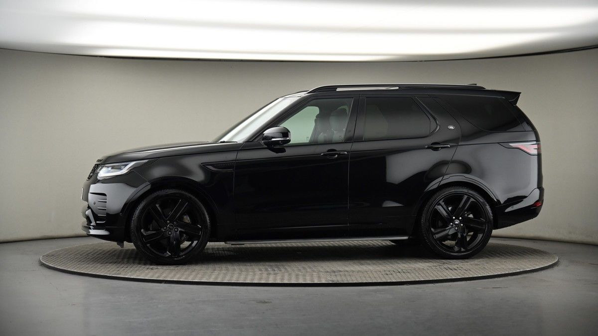 More views of Land Rover Discovery
