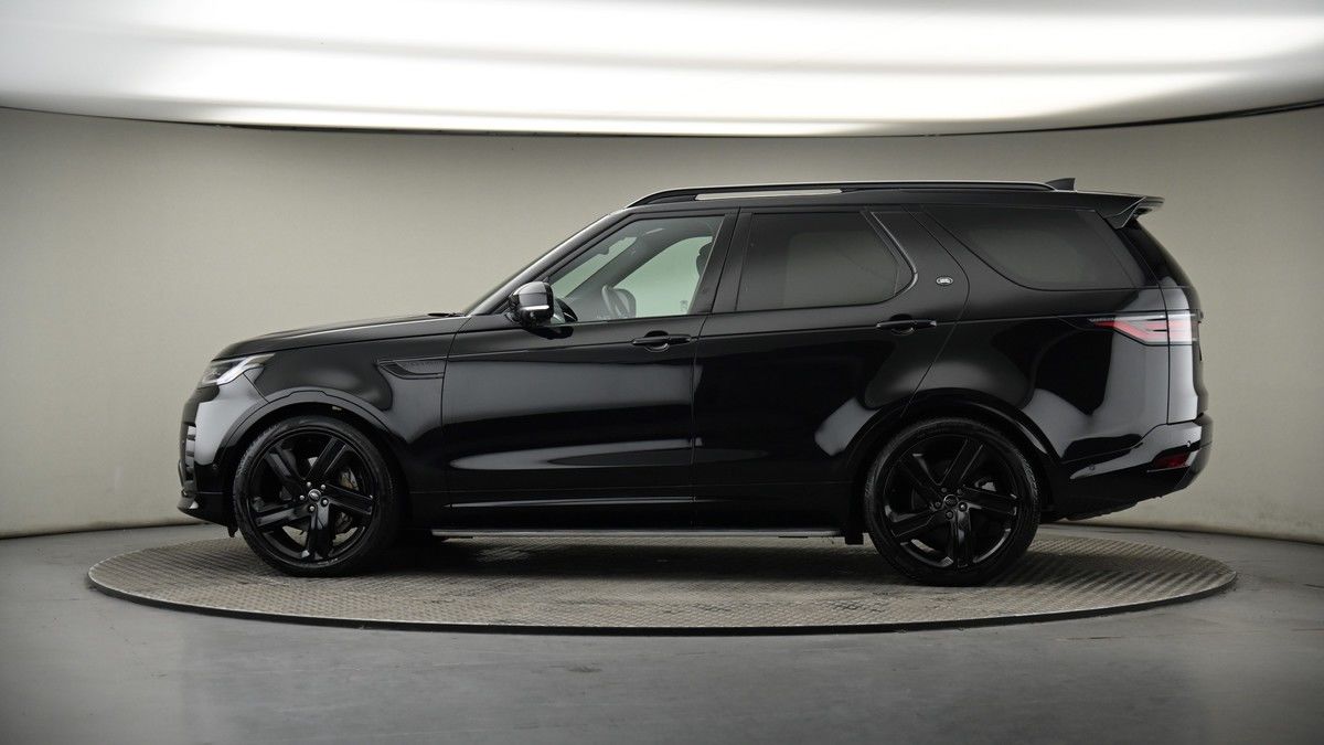 More views of Land Rover Discovery