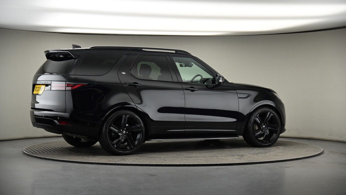 More views of Land Rover Discovery