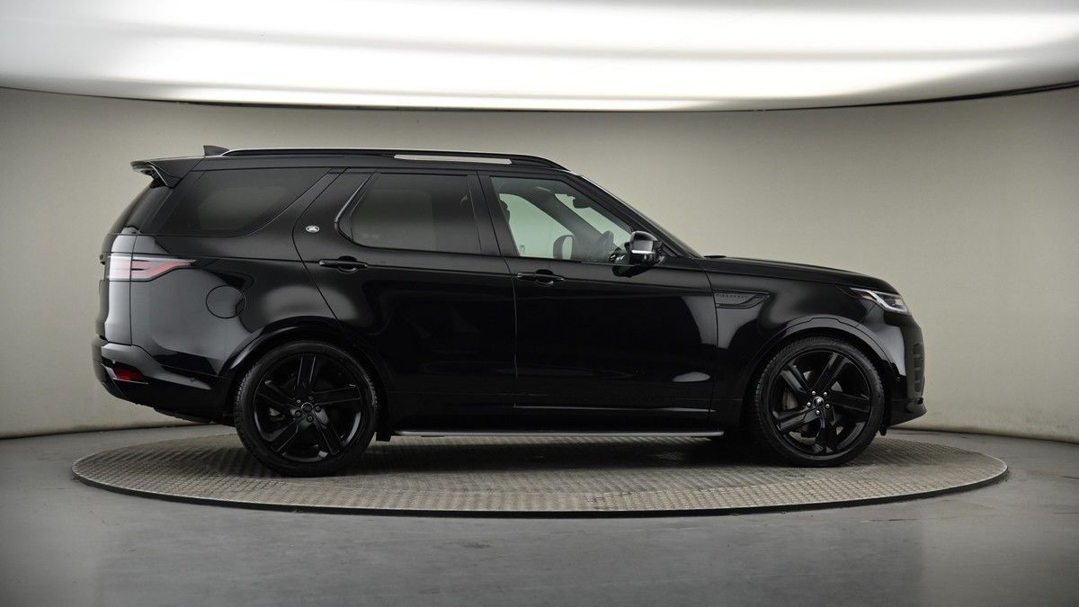 More views of Land Rover Discovery
