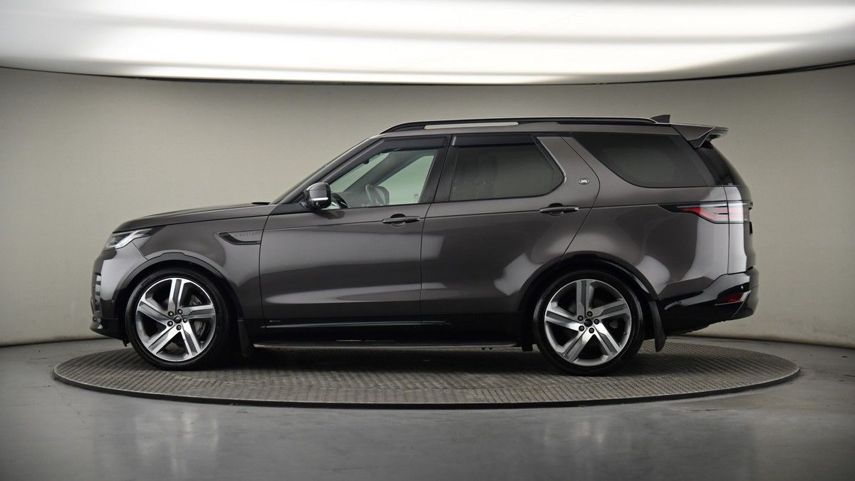 More views of Land Rover Discovery