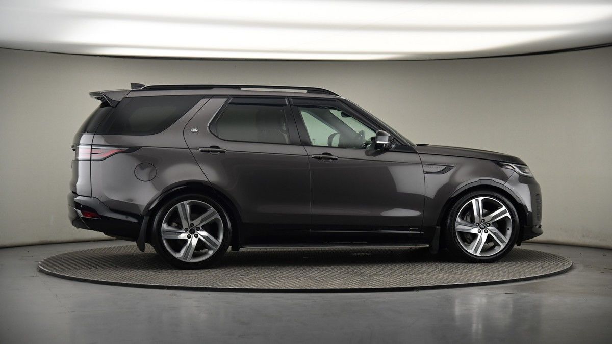 More views of Land Rover Discovery