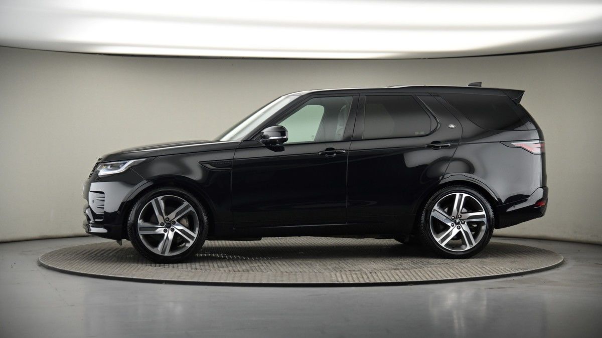 More views of Land Rover Discovery