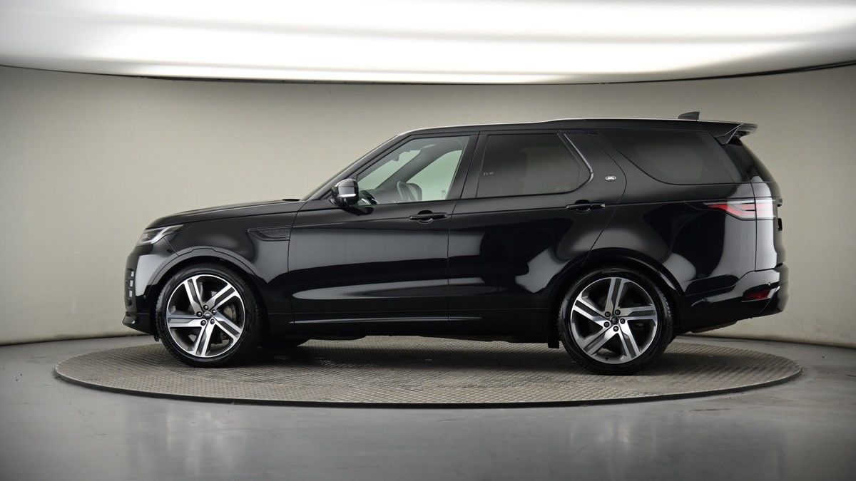More views of Land Rover Discovery