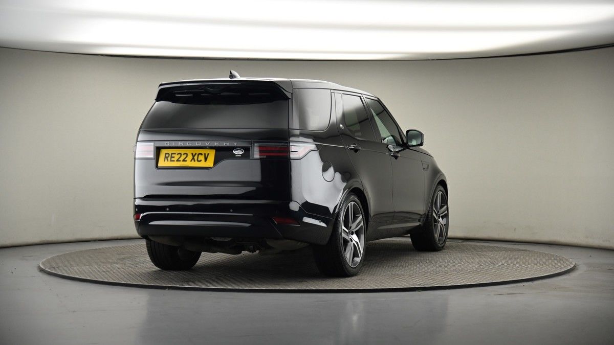 More views of Land Rover Discovery