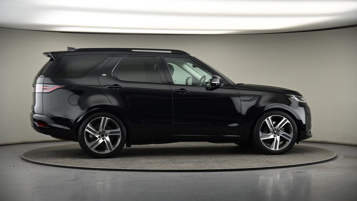 More views of Land Rover Discovery