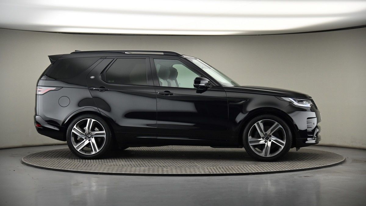 More views of Land Rover Discovery