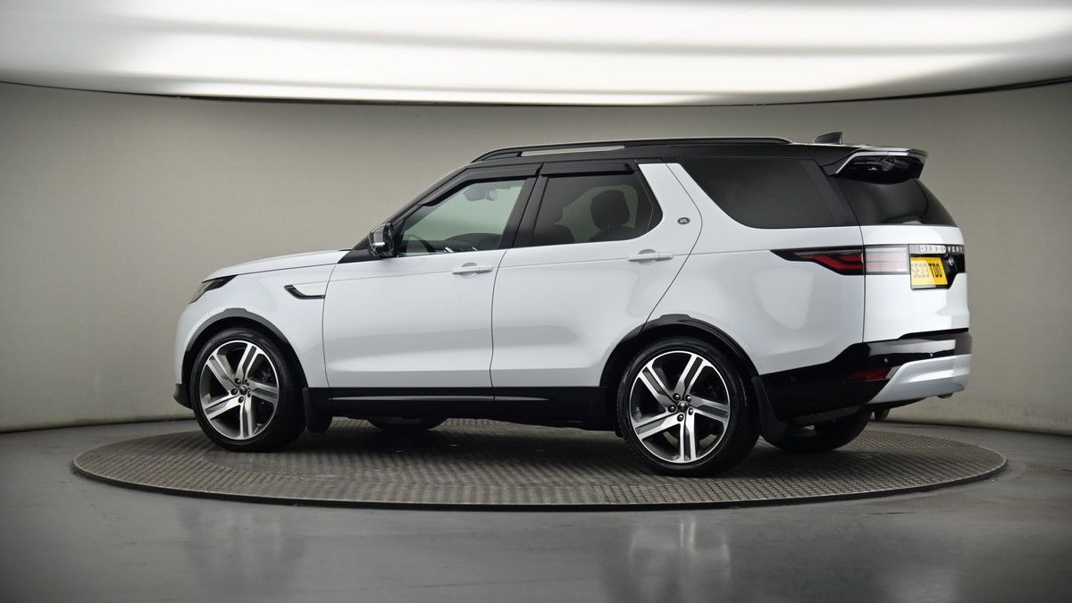 More views of Land Rover Discovery