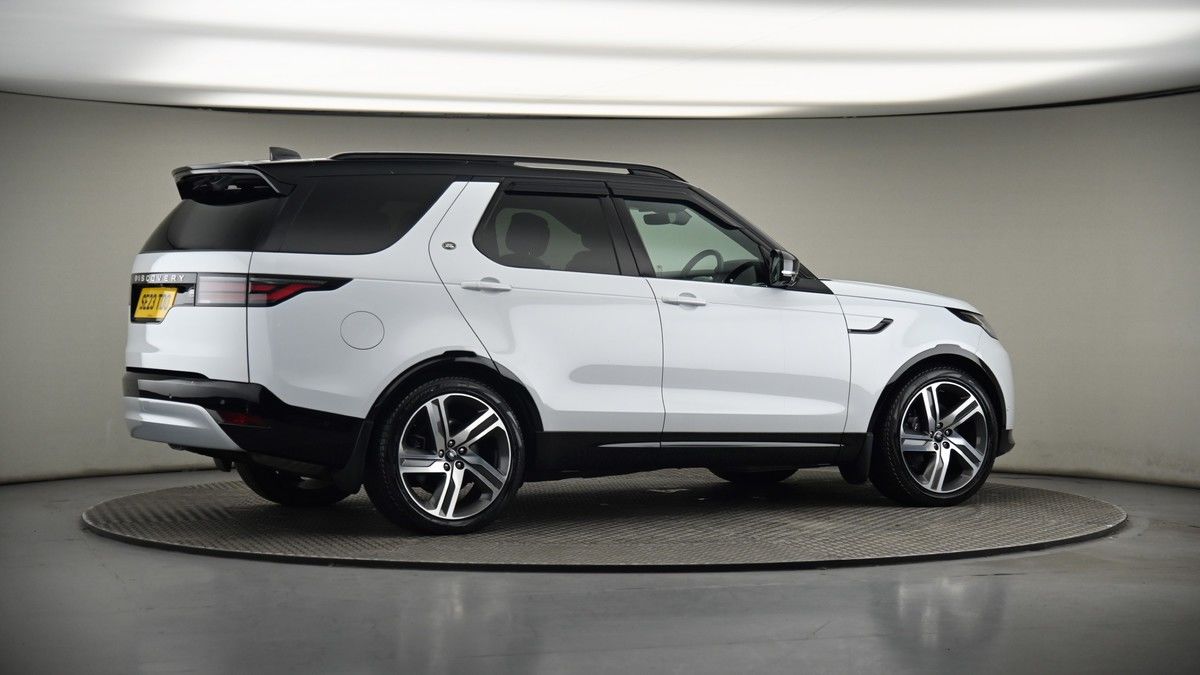 More views of Land Rover Discovery