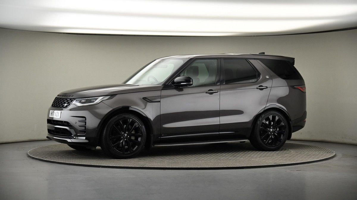 More views of Land Rover Discovery