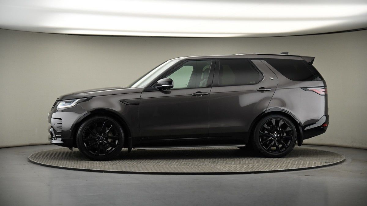 More views of Land Rover Discovery
