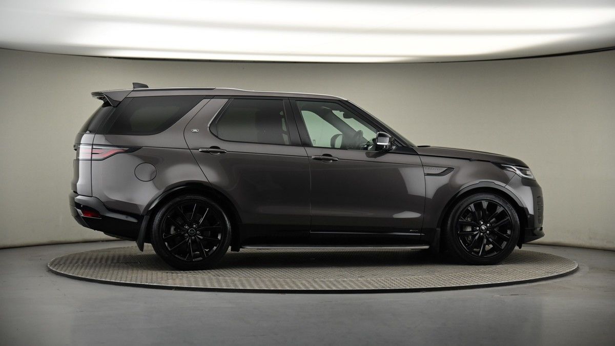 More views of Land Rover Discovery